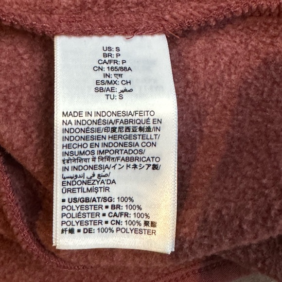 Amazon Essentials Women's Classic-Fit Full-Zip Polar Soft Fleece Jacket - Picture 11 of 11